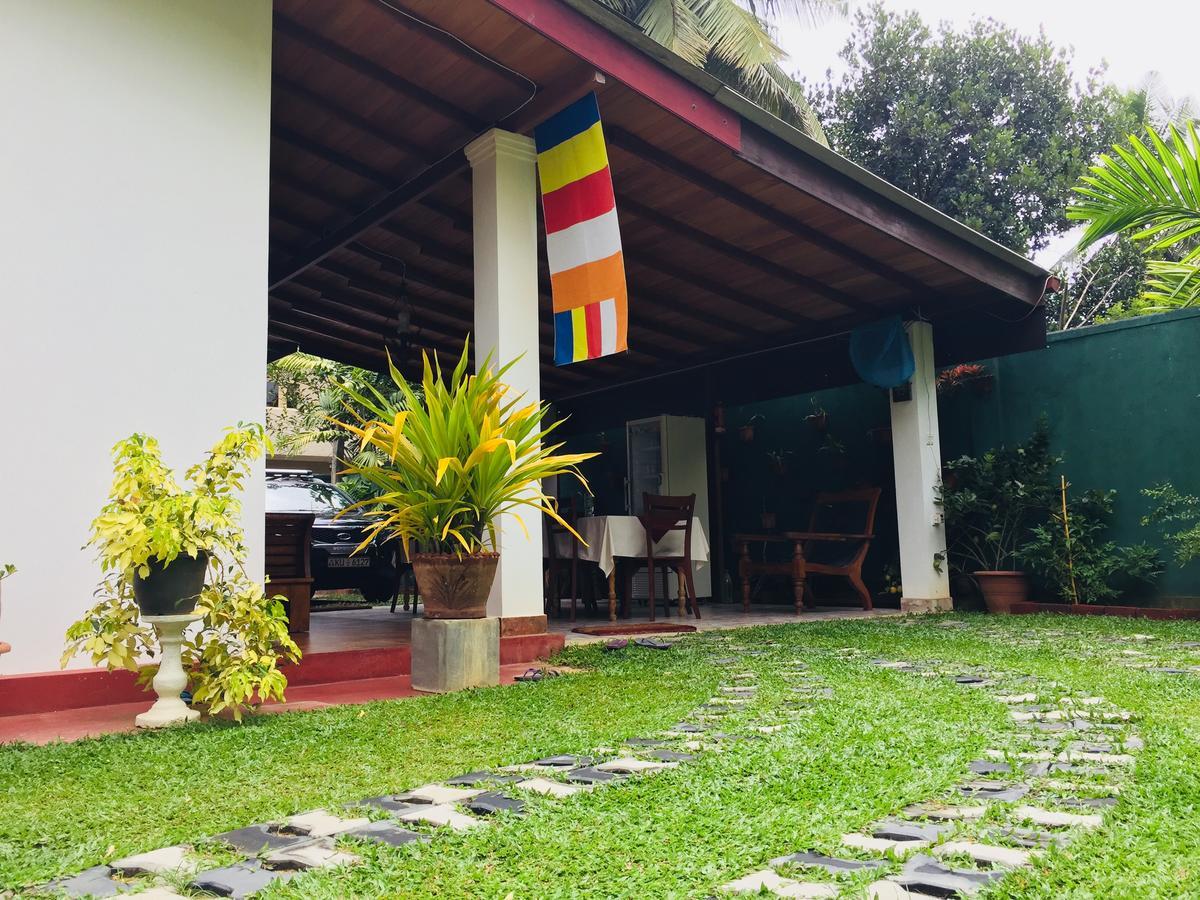 Villa Begonia Katugastota Kültér fotó
