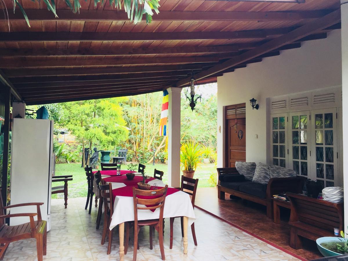 Villa Begonia Katugastota Kültér fotó
